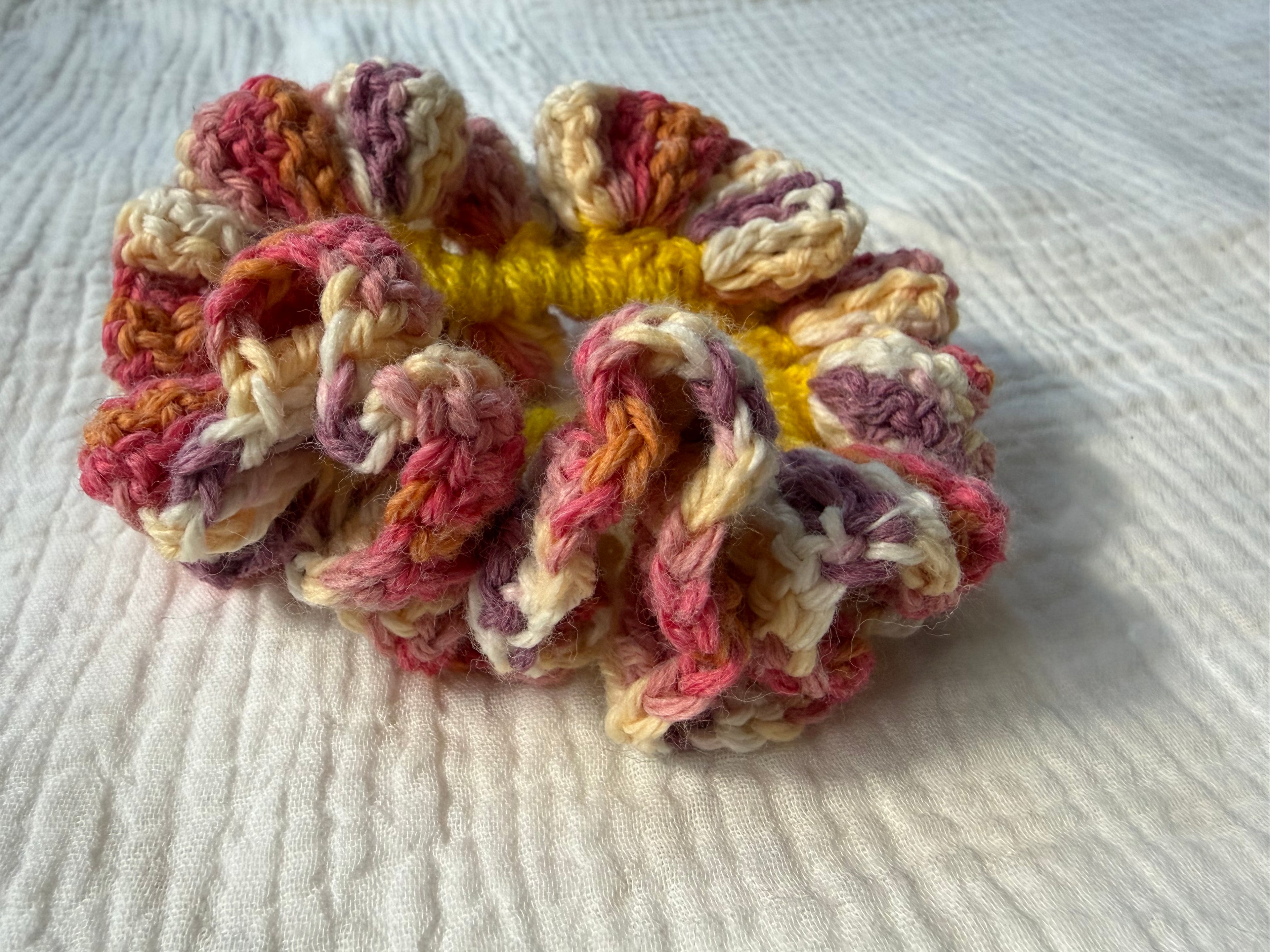 Scrunchie Sunset Bloom