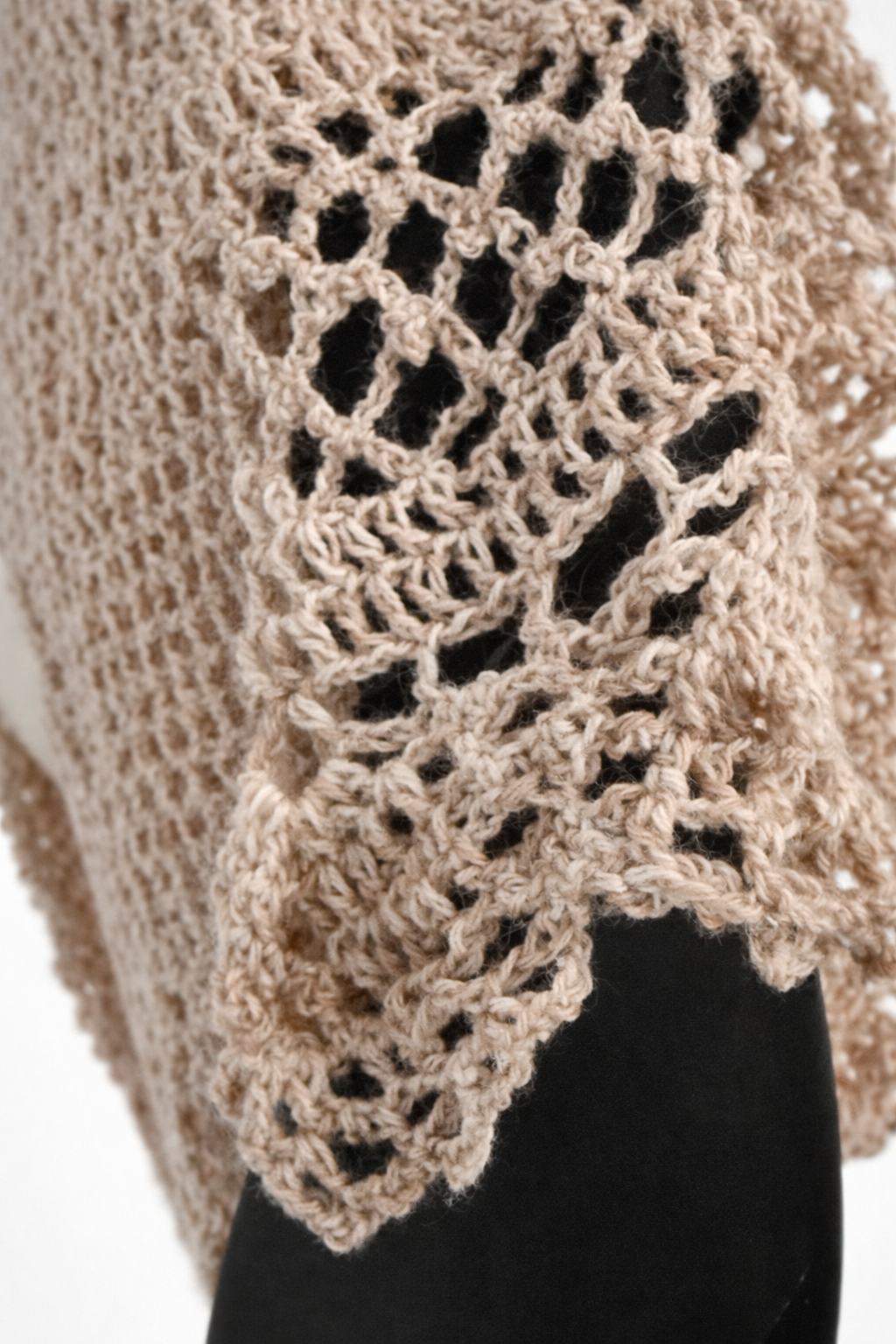 Sommerzauber - Strickjacke mit gehäkelter Spitze