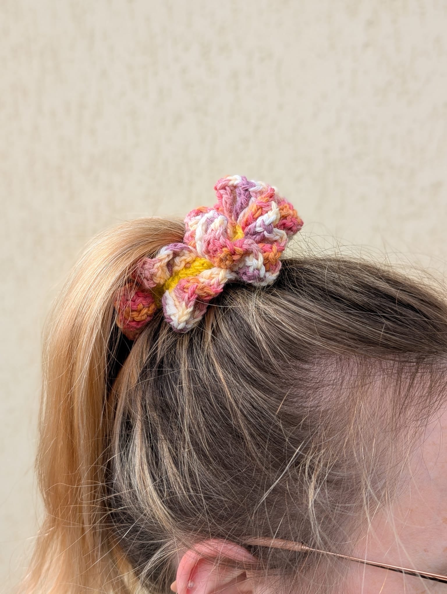 Scrunchie Sunset Bloom