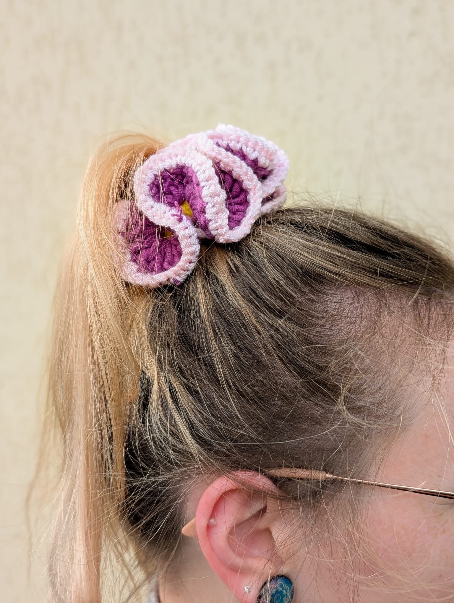 Scrunchie Berry Blush